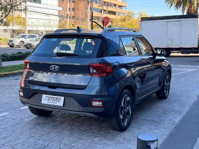 HYUNDAI VENUE QX 1.6 AT VALUE - 2023 | 4470