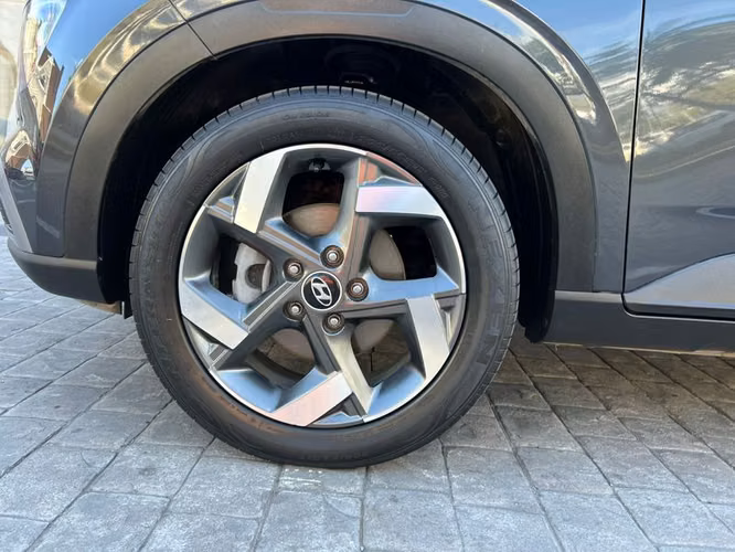 HYUNDAI VENUE QX 1.6 AT VALUE - 2023 | 4470