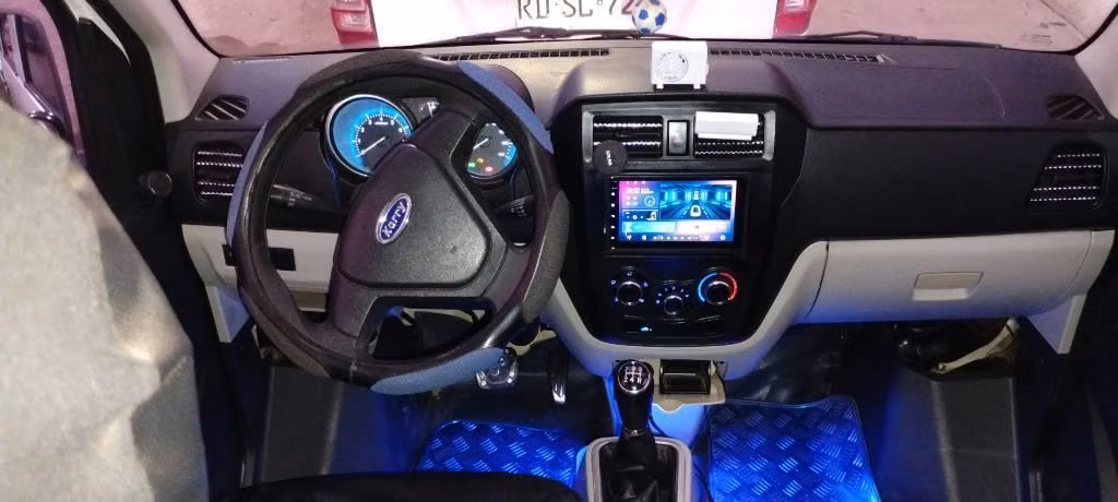 Vendo camioneta karry Q22 doble cabina