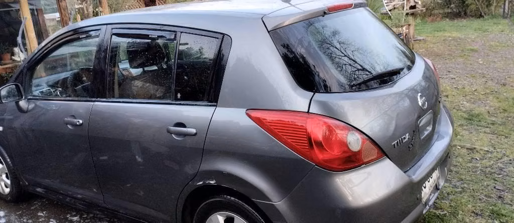 Se vende Nissan tilda SPORT