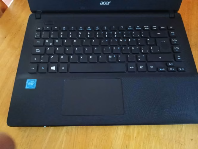 Notebook Acer - Imagen 2