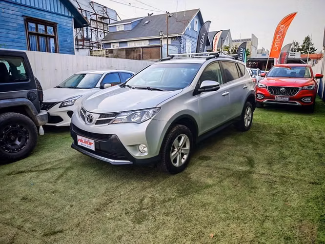 TOYOTA RAV 2014
