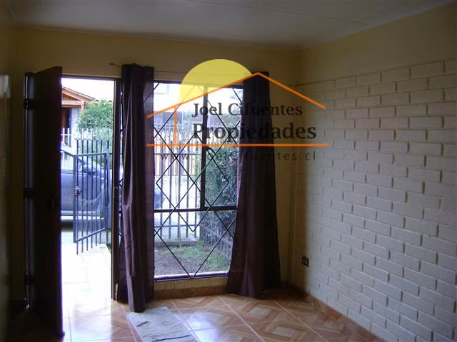 Casa 3 dormitorios, estacionamiento