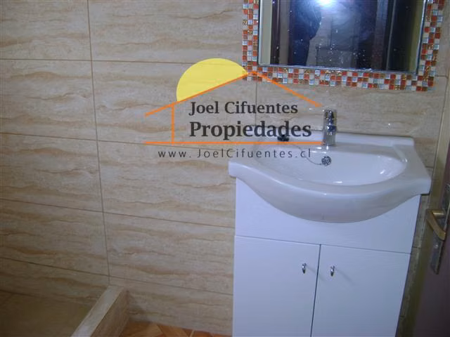 Casa 3 dormitorios, estacionamiento