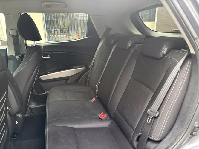 2018 SsangYong Tivoli 1.6 STD DIESEL 4X2 AT 5P.