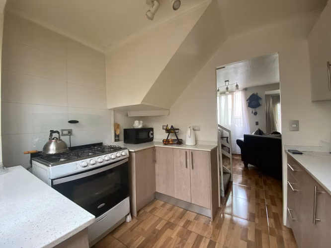 Casa Ciudad Satélite 3D-2B Arriendo Con Patio y Ampliación. IC - Imagen 3