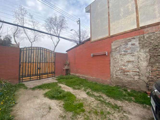 Casa Ciudad Satélite 3D-2B Arriendo Con Patio y Ampliación. IC - Imagen 7