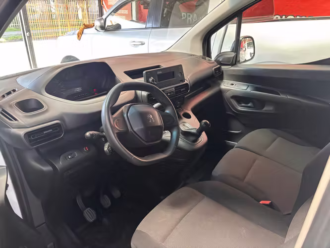 PEUGEOT PARTNER 2021 TURBO DIESEL FULL - Imagen 7