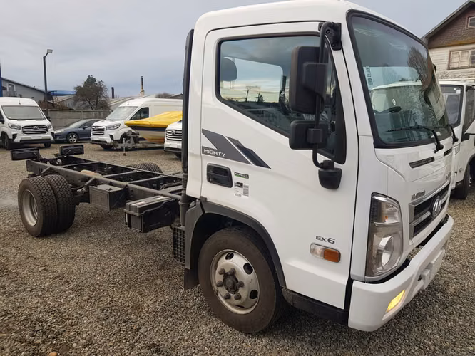 HYUNDAI HD MIGHTY EX6 3.9 DLX EURO V