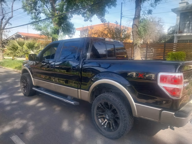 FORD F150 LARIAT 5.0 MOTOR COYOTE FULL - Imagen 4
