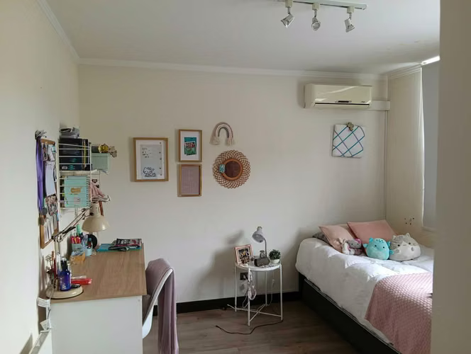 EXCELENTE Casa Mediterranea en Condominio (183329)