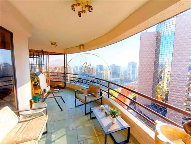 PENTHOUSE A PASOS DEL PARQUE ARAUCO