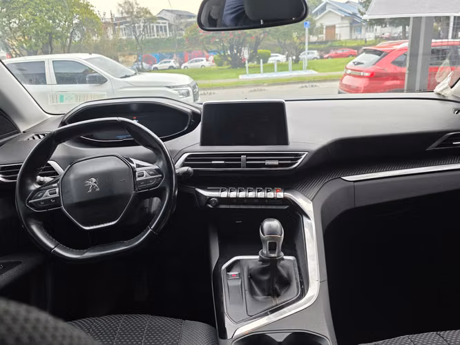 PEUGEOT 3008 ACTIVE HDI 1.6 MT - Imagen 8