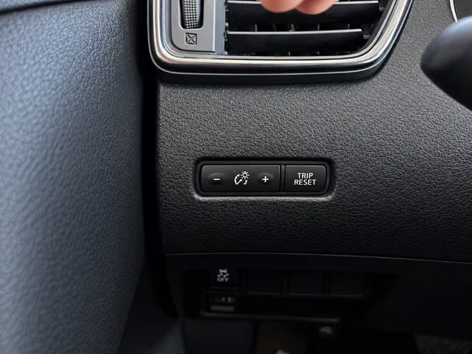 Nissan X-trail 2.5 SENSE 2ROW AT 2020 - Imagen 16