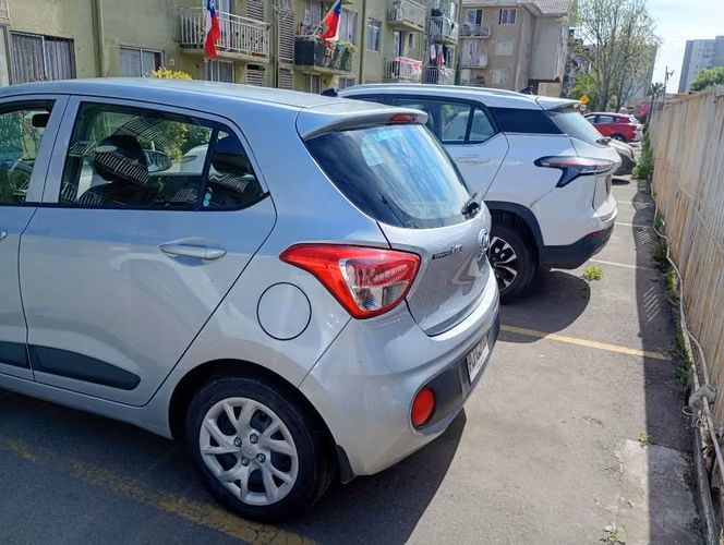Vendo mi Hyundai Grand i10