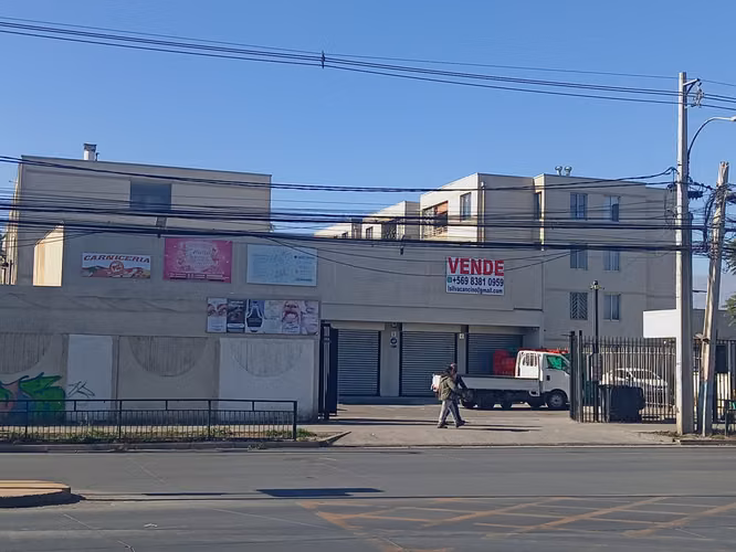 PROXIMO METRO, BATERIA DE LOCALES, AVDA SANTA ROSA