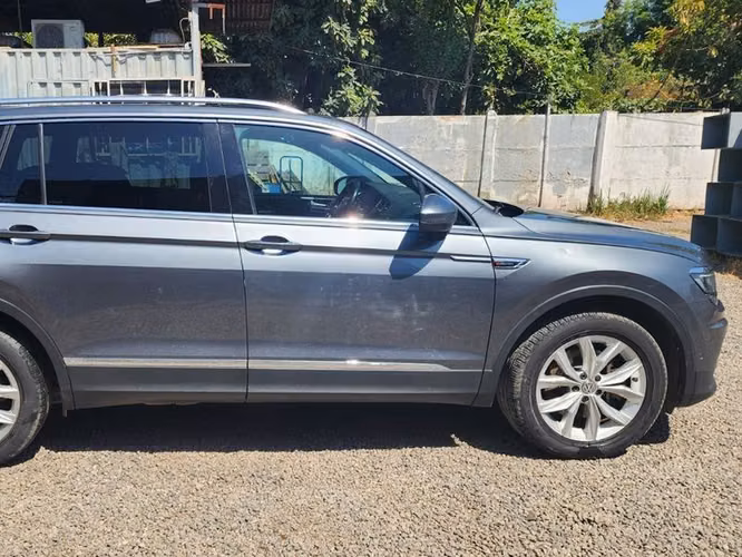 VOLKSWAGEN TIGUAN TSI AT LIMITED 180HP - 2018 | 2775 - Imagen 5