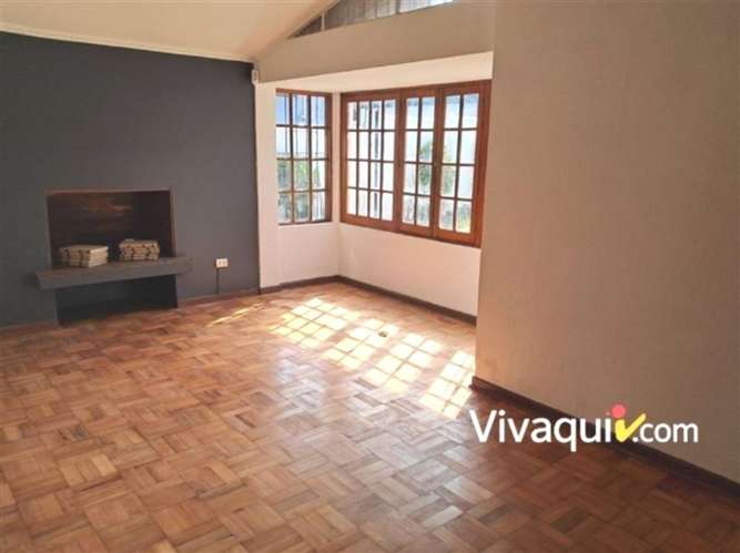 Casa en arriendo de 5 dorm. en La Reina