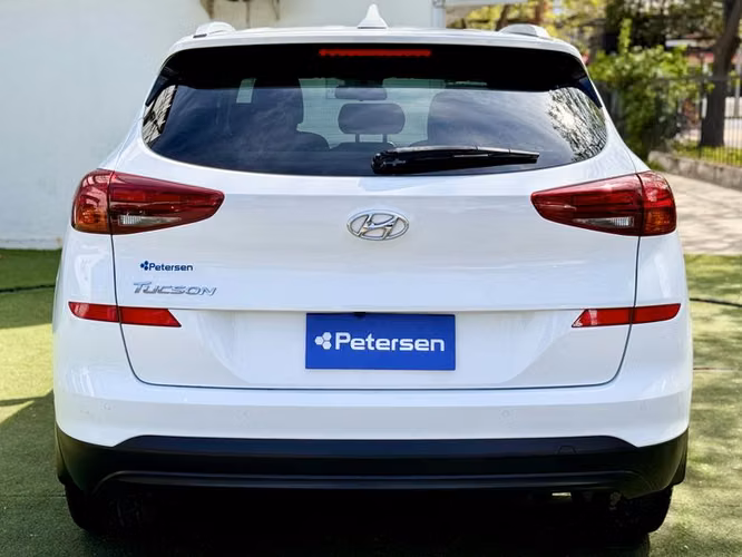 HYUNDAI TUCSON TL 2.0 AT VALUE - 2018 | 4611