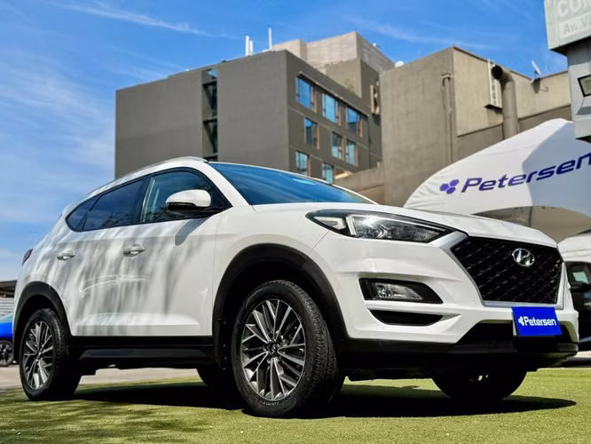 HYUNDAI TUCSON TL 2.0 AT VALUE - 2018 | 4611