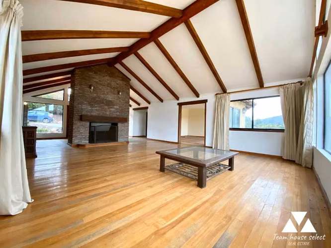 ARRIENDO, Casa chilena, amplia. 4D,4B - Imagen 3