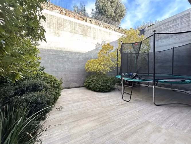 Casa en Venta De 6 Dorm. En Piedra Roja Colina - Imagen 9