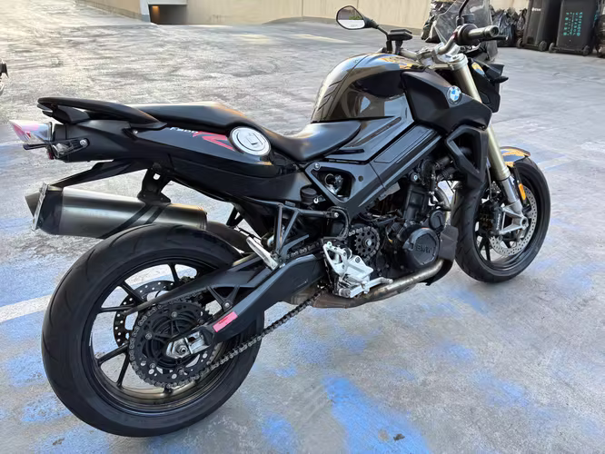 BMW F800R - Imagen 7