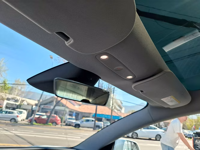 TESLA MODEL 3 2024 - Imagen 17