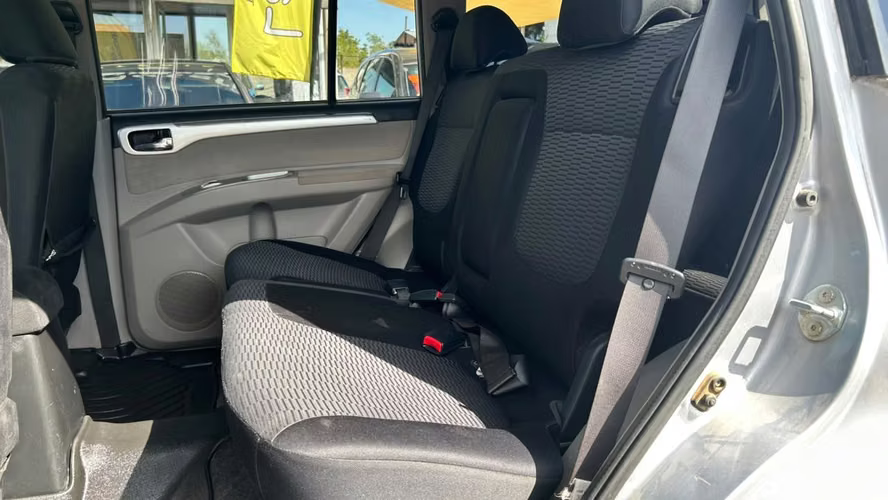 Mitsubishi Montero Sport G2 4x4 2.5 AUT (2012)
