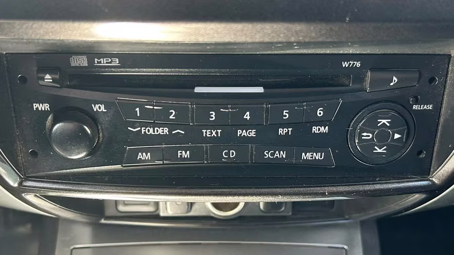 Mitsubishi Montero Sport G2 4x4 2.5 AUT (2012)