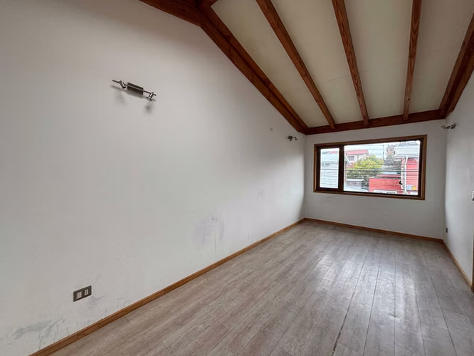 Céntrica casa remodelada  (183380) - Imagen 13