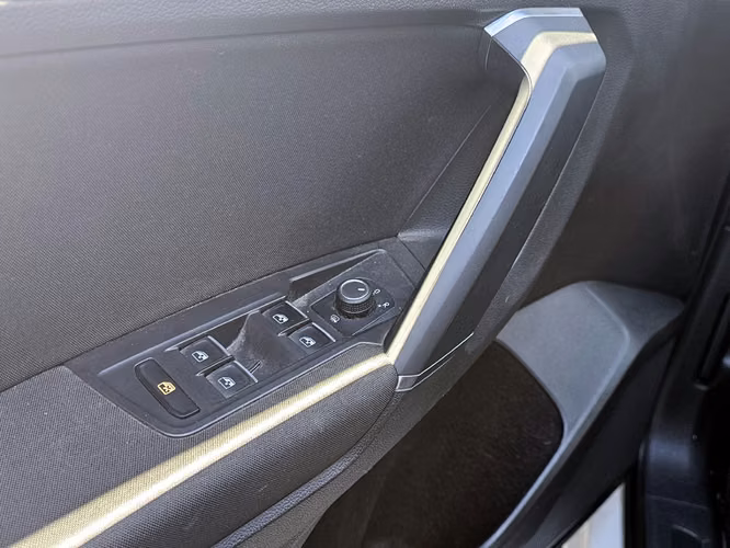 VOLKSWAGEN TIGUAN 2019 - Imagen 9