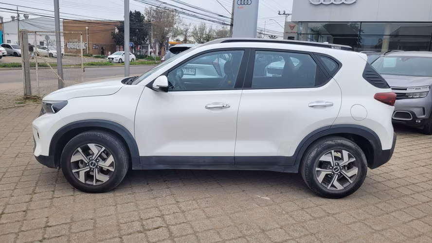 Kia Motors SONET EX 1.5 FULL MEC. 1.5 • 4x2 • Mecánica • 2024