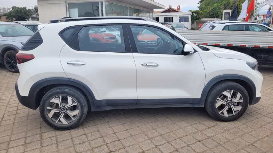 Kia Motors SONET EX 1.5 FULL MEC. 1.5 • 4x2 • Mecánica • 2024
