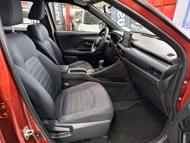 TOYOTA YARIS CROSS 2024