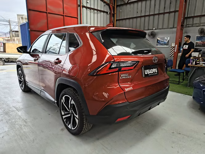 TOYOTA YARIS CROSS 2024