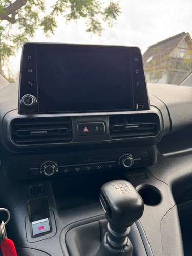 PEUGEOT PARTNER HDI PACK AA EV - 2024 | 4714 - Imagen 9