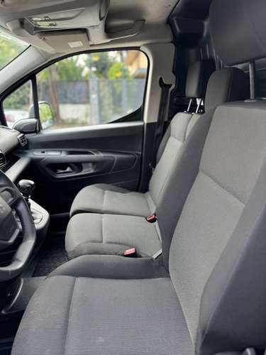 PEUGEOT PARTNER HDI PACK AA EV - 2024 | 4714 - Imagen 10