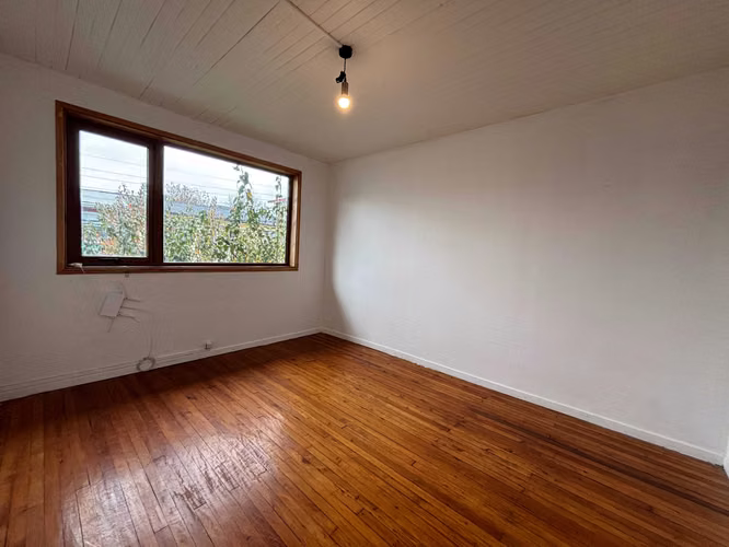 Arriendo céntrica casa remodelada  (183382) - Imagen 17