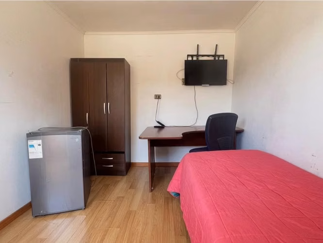 Arriendo pieza en centro de Antofagasta - Imagen 1