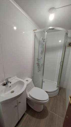 Casa en arriendo 4D 2B 1E Ribera Sur - Aysen (183359)