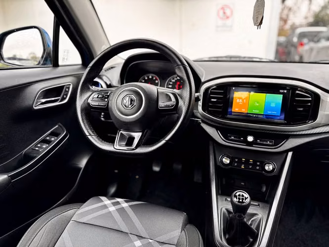 MG MG3 MT 1,5 COM - 2024 | 2520 - Imagen 18