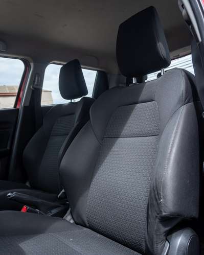 SUZUKI SWIFT GL 1.2 MT 2019  - Imagen 12