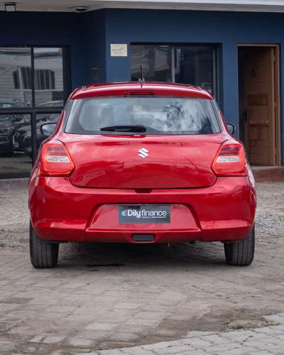 SUZUKI SWIFT GL 1.2 MT 2019  - Imagen 4
