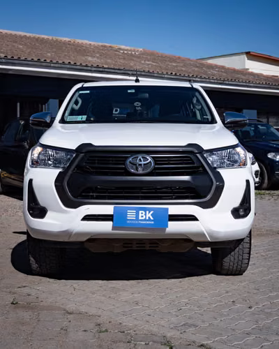 TOYOTA HILUX 2.7 2022  - Imagen 2