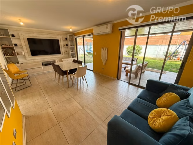 Casa en venta de 5D 3B Condominio Las Calandrias Chicureo - Imagen 4