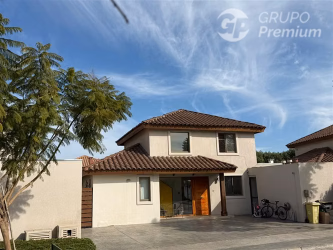 Casa en venta de 5D 3B Condominio Las Calandrias Chicureo - Imagen 27