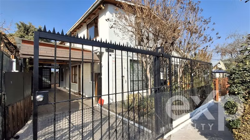Acogedora casa en arriendo 3D/2B, El Gabino, Lo Barnechea