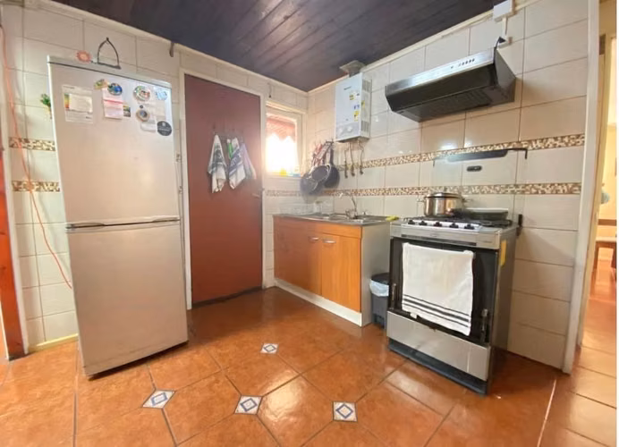 CON MATERIAL SOLIDO Y ESTA REGULARIZADA PARA SU VENTA - Imagen 8