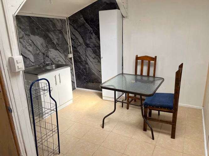 Arriendo Pieza en ciudad de Los Angeles..
